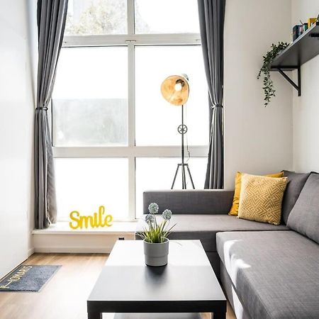 Industrial Loft In Berlin Mitte Appartement Buitenkant foto