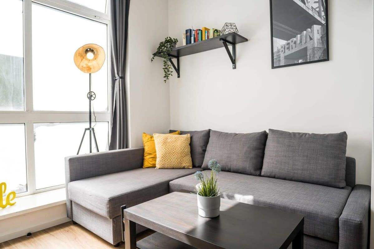 Industrial Loft In Berlin Mitte Appartement Buitenkant foto
