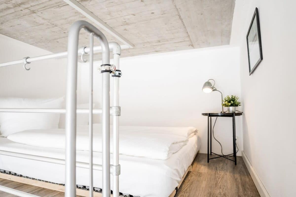 Industrial Loft In Berlin Mitte Appartement Buitenkant foto