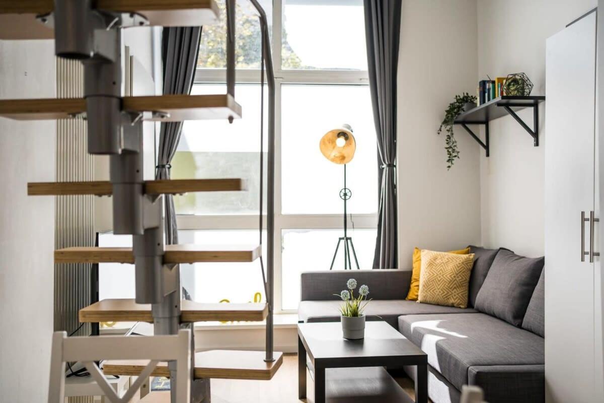 Industrial Loft In Berlin Mitte Appartement Buitenkant foto